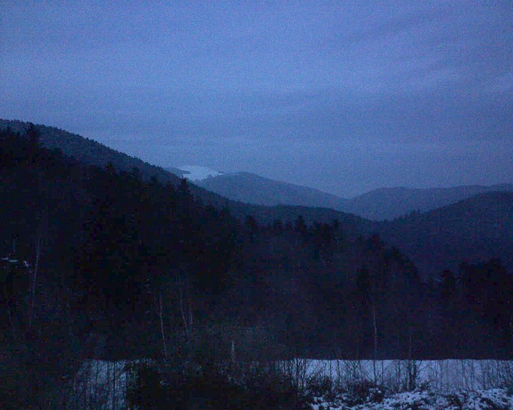 Le petit ballon vu depuis le Domaine Langmatt à Murbach le 28.02.2018 à 18:30 Le petit ballon (Alsace, Vosges) le 28.02.2018 à 18:30