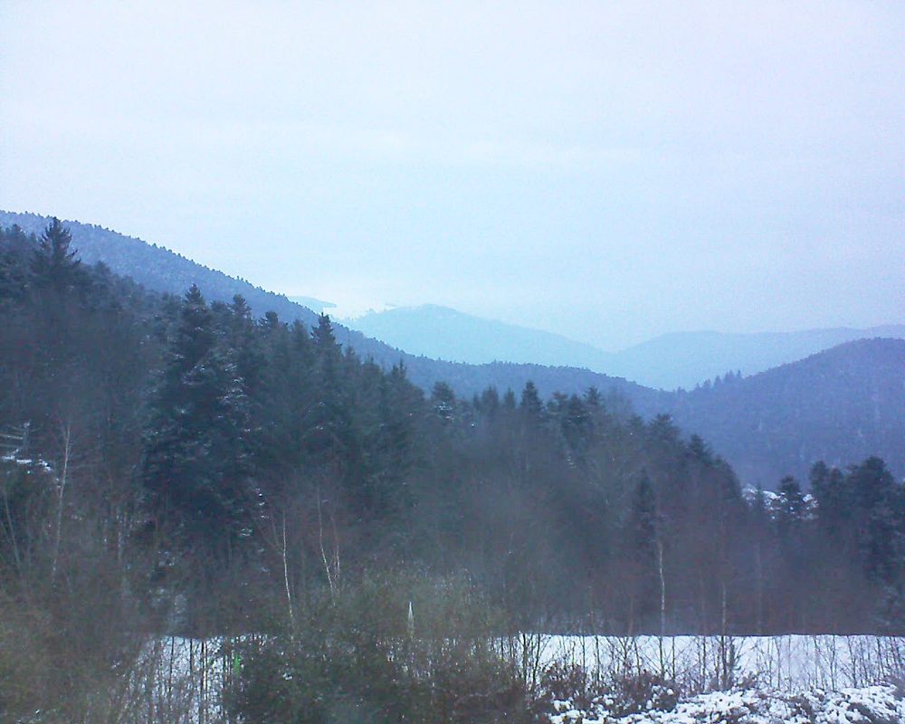 Le petit ballon vu depuis le Domaine Langmatt à Murbach le 01.03.2018 à 17:45 Le petit ballon (Alsace, Vosges) le 01.03.2018 à 17:45