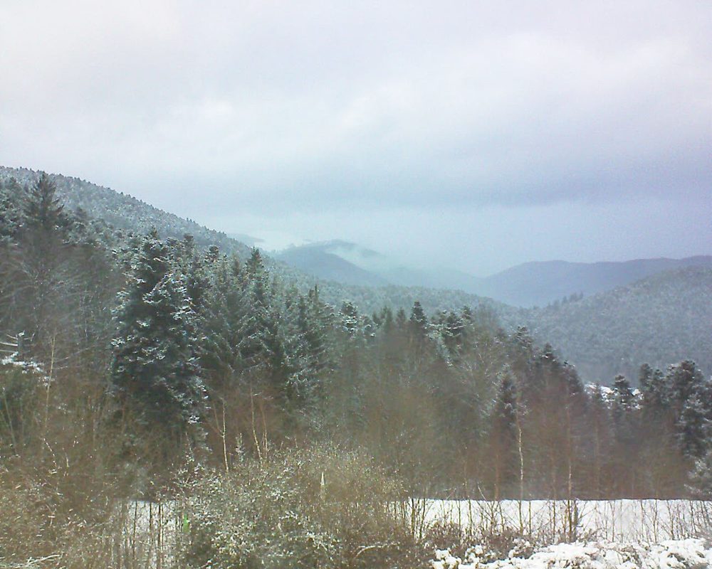 Le petit ballon vu depuis le Domaine Langmatt à Murbach le 02.03.2018 à 17:45 Le petit ballon (Alsace, Vosges) le 02.03.2018 à 17:45