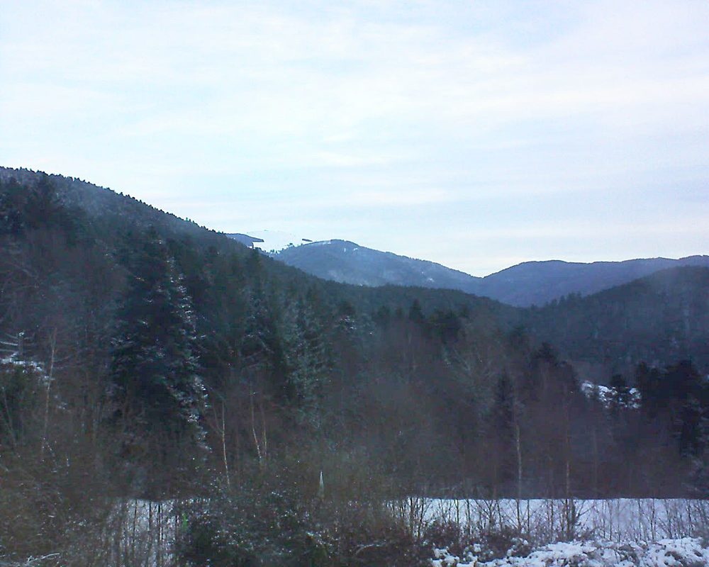 Le petit ballon vu depuis le Domaine Langmatt à Murbach le 03.03.2018 à 07:30 Le petit ballon (Alsace, Vosges) le 03.03.2018 à 07:30