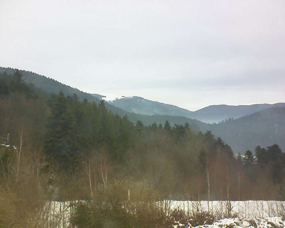 Le petit ballon vu depuis le Domaine Langmatt à Murbach le 03.03.2018 à 12:00 Le petit ballon (Alsace, Vosges) le 03.03.2018 à 12:00