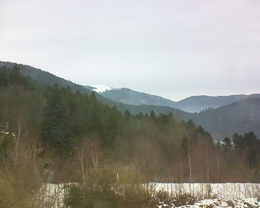Le petit ballon vu depuis le Domaine Langmatt à Murbach le 03.03.2018 à 12:15 Le petit ballon (Alsace, Vosges) le 03.03.2018 à 12:15