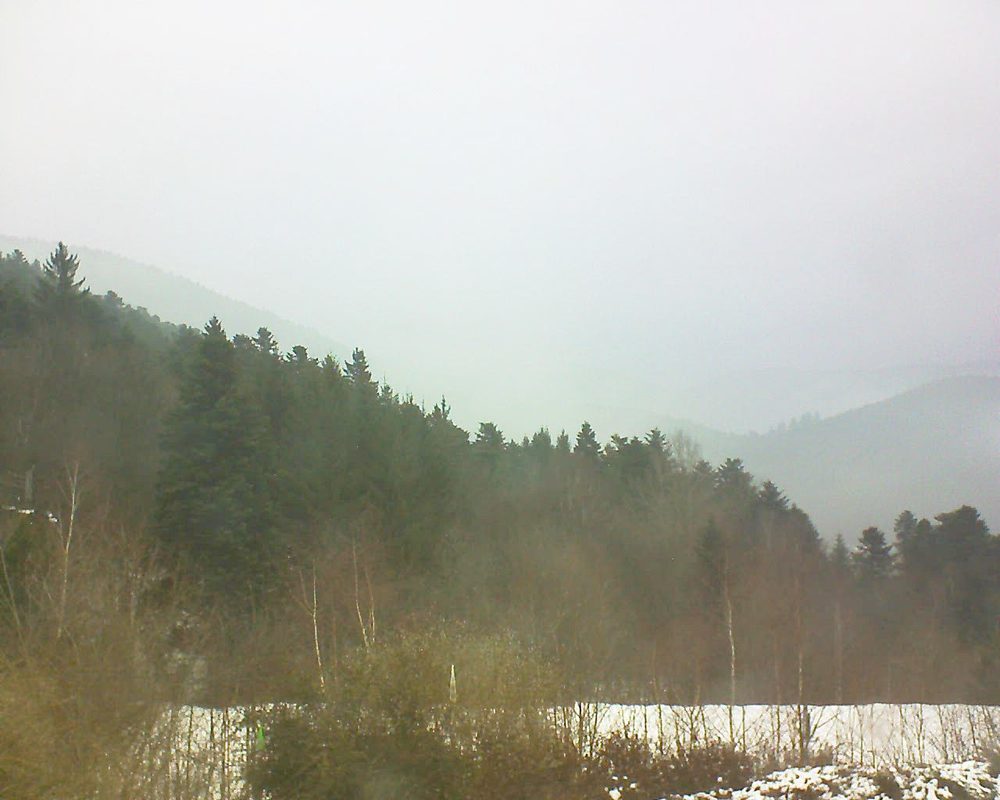 Le petit ballon vu depuis le Domaine Langmatt à Murbach le 03.03.2018 à 15:45 Le petit ballon (Alsace, Vosges) le 03.03.2018 à 15:45