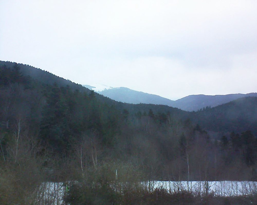 Le petit ballon vu depuis le Domaine Langmatt à Murbach le 04.03.2018 à 18:00 Le petit ballon (Alsace, Vosges) le 04.03.2018 à 18:00