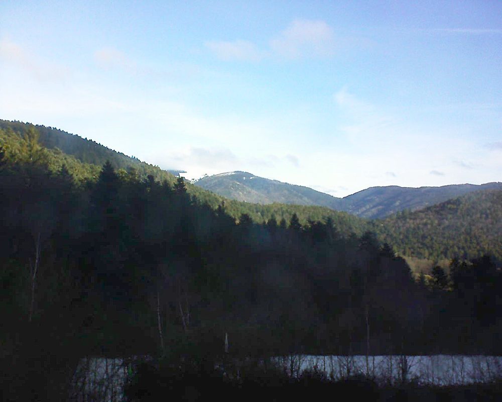 Le petit ballon vu depuis le Domaine Langmatt à Murbach le 05.03.2018 à 09:15 Le petit ballon (Alsace, Vosges) le 05.03.2018 à 09:15