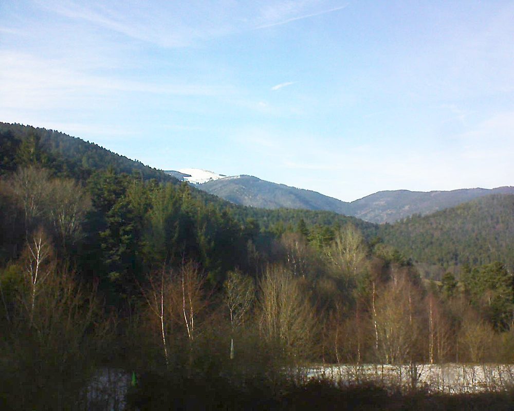 Le petit ballon vu depuis le Domaine Langmatt à Murbach le 05.03.2018 à 16:00 Le petit ballon (Alsace, Vosges) le 05.03.2018 à 16:00