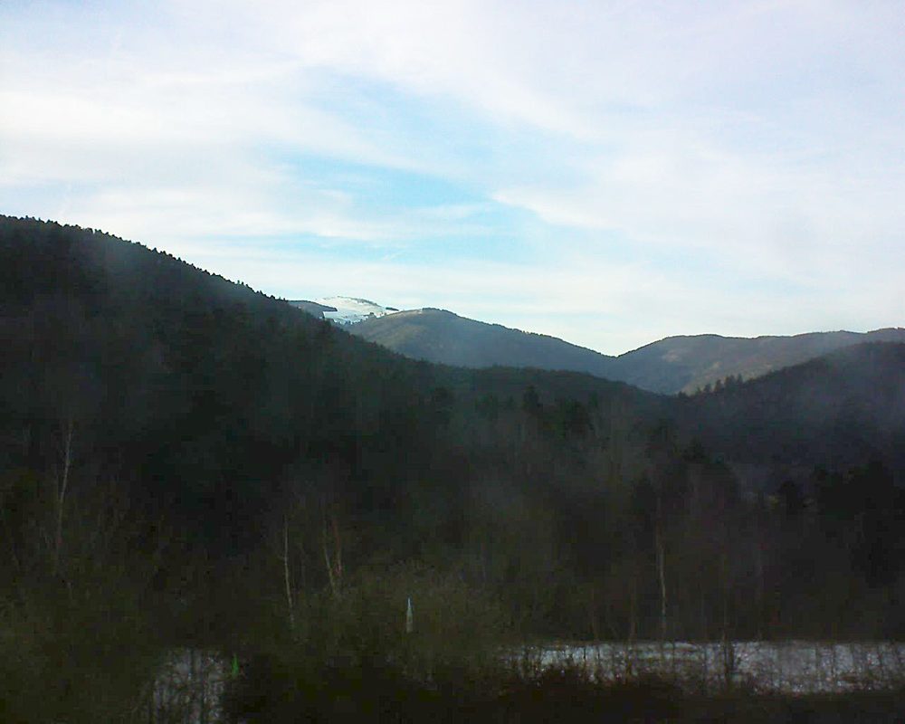 Le petit ballon vu depuis le Domaine Langmatt à Murbach le 05.03.2018 à 17:30 Le petit ballon (Alsace, Vosges) le 05.03.2018 à 17:30
