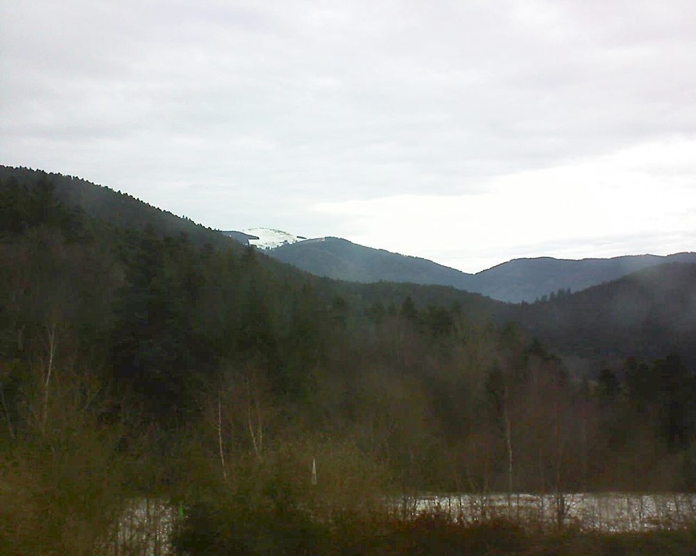 Le petit ballon vu depuis le Domaine Langmatt à Murbach le 06.03.2018 à 08:45 Le petit ballon (Alsace, Vosges) le 06.03.2018 à 08:45