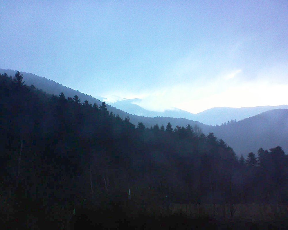 Le petit ballon vu depuis le Domaine Langmatt à Murbach le 07.03.2018 à 17:45 Le petit ballon (Alsace, Vosges) le 07.03.2018 à 17:45