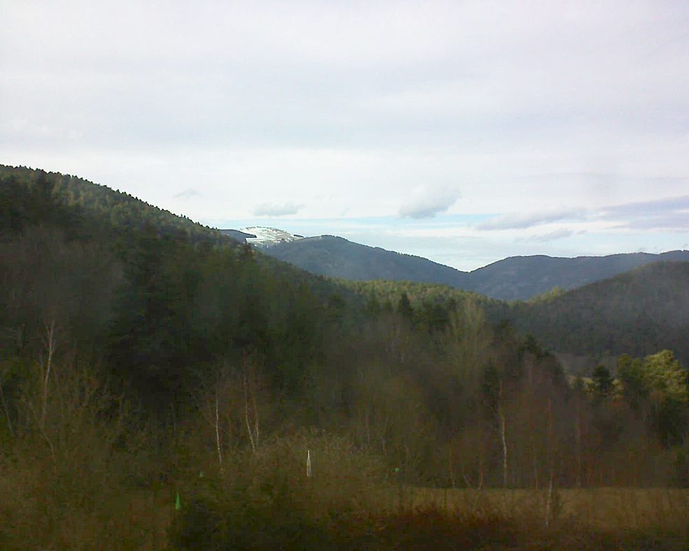 Le petit ballon vu depuis le Domaine Langmatt à Murbach le 08.03.2018 à 16:15 Le petit ballon (Alsace, Vosges) le 08.03.2018 à 16:15