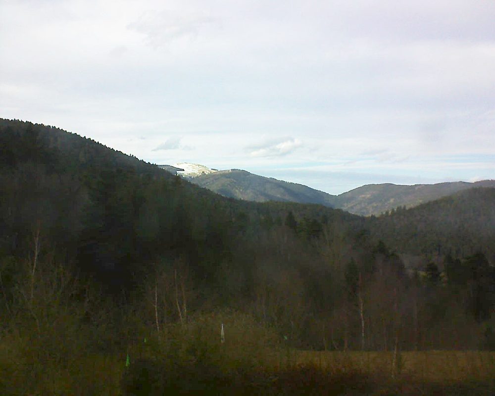 Le petit ballon vu depuis le Domaine Langmatt à Murbach le 08.03.2018 à 16:30 Le petit ballon (Alsace, Vosges) le 08.03.2018 à 16:30