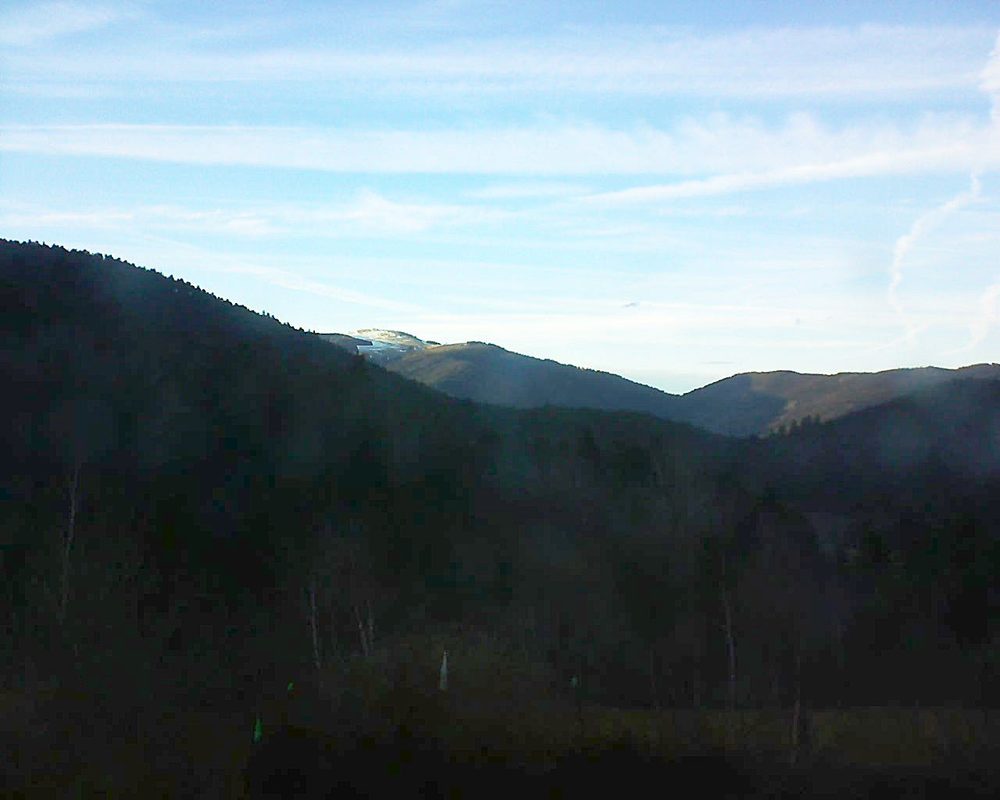 Le petit ballon vu depuis le Domaine Langmatt à Murbach le 08.03.2018 à 17:45 Le petit ballon (Alsace, Vosges) le 08.03.2018 à 17:45