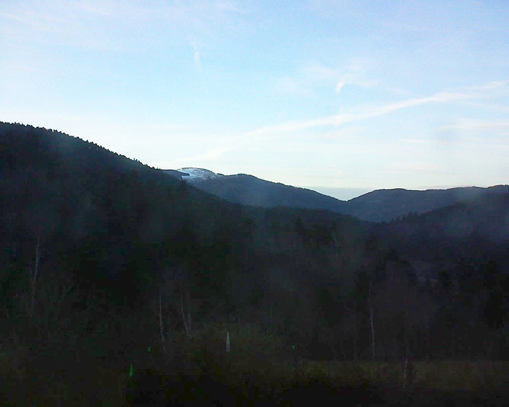 Le petit ballon vu depuis le Domaine Langmatt à Murbach le 08.03.2018 à 18:15 Le petit ballon (Alsace, Vosges) le 08.03.2018 à 18:15