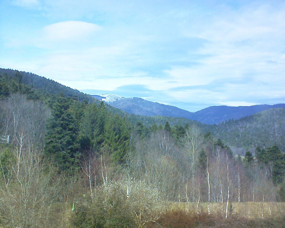 Le petit ballon vu depuis le Domaine Langmatt à Murbach le 09.03.2018 à 13:30 Le petit ballon (Alsace, Vosges) le 09.03.2018 à 13:30