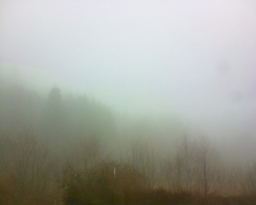 Le petit ballon vu depuis le Domaine Langmatt à Murbach le 10.03.2018 à 13:00 Le petit ballon (Alsace, Vosges) le 10.03.2018 à 13:00