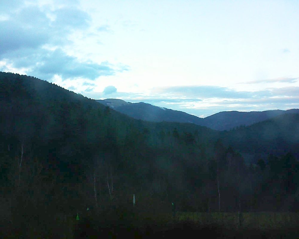 Le petit ballon vu depuis le Domaine Langmatt à Murbach le 10.03.2018 à 18:15 Le petit ballon (Alsace, Vosges) le 10.03.2018 à 18:15