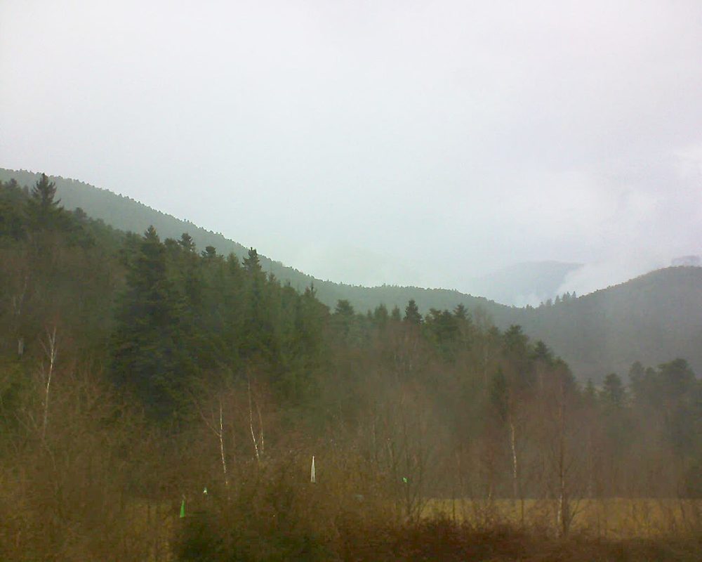 Le petit ballon vu depuis le Domaine Langmatt à Murbach le 11.03.2018 à 14:15 Le petit ballon (Alsace, Vosges) le 11.03.2018 à 14:15