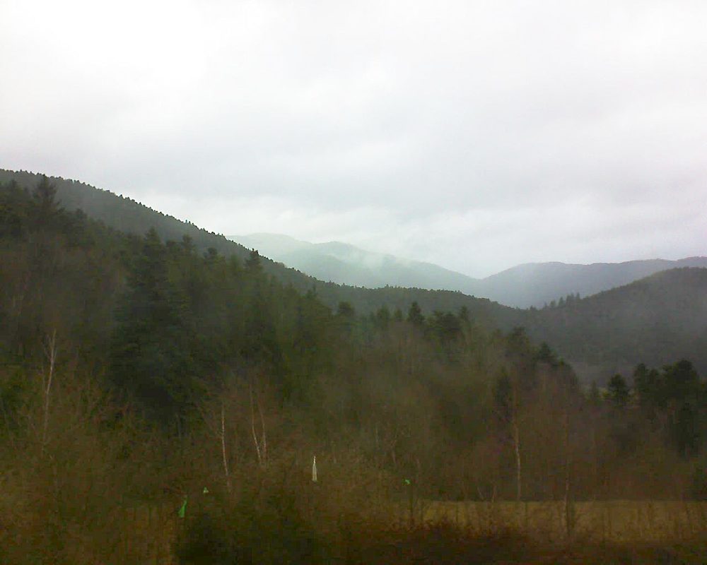 Le petit ballon vu depuis le Domaine Langmatt à Murbach le 12.03.2018 à 13:15 Le petit ballon (Alsace, Vosges) le 12.03.2018 à 13:15