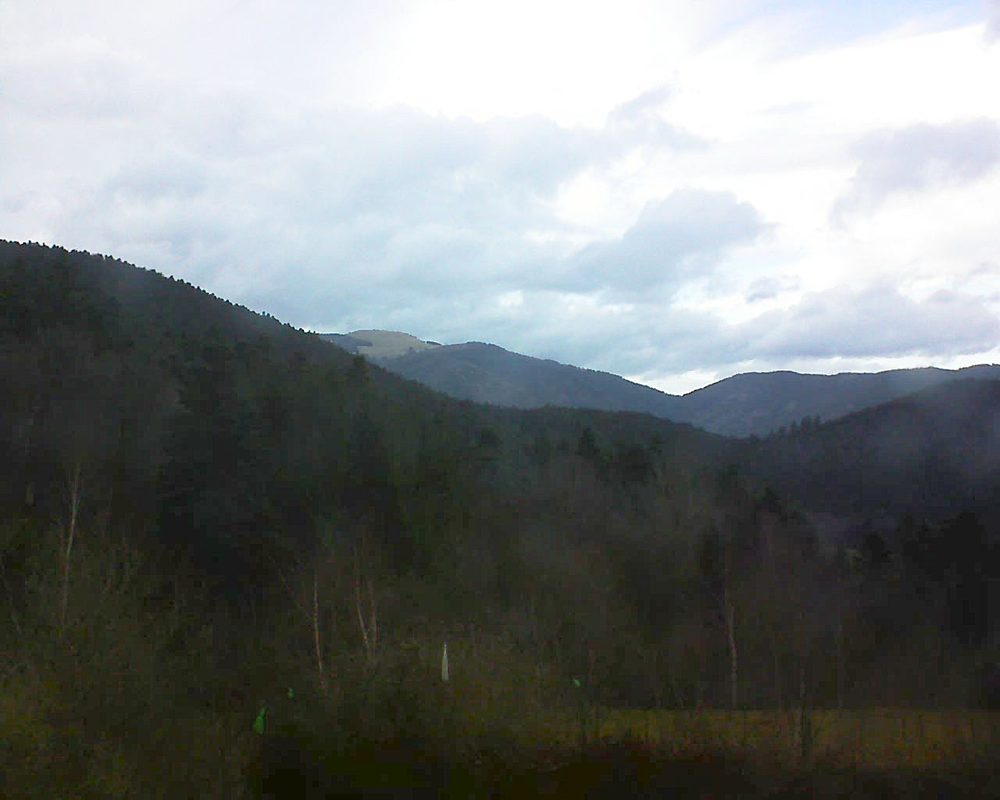 Le petit ballon vu depuis le Domaine Langmatt à Murbach le 12.03.2018 à 17:00 Le petit ballon (Alsace, Vosges) le 12.03.2018 à 17:00