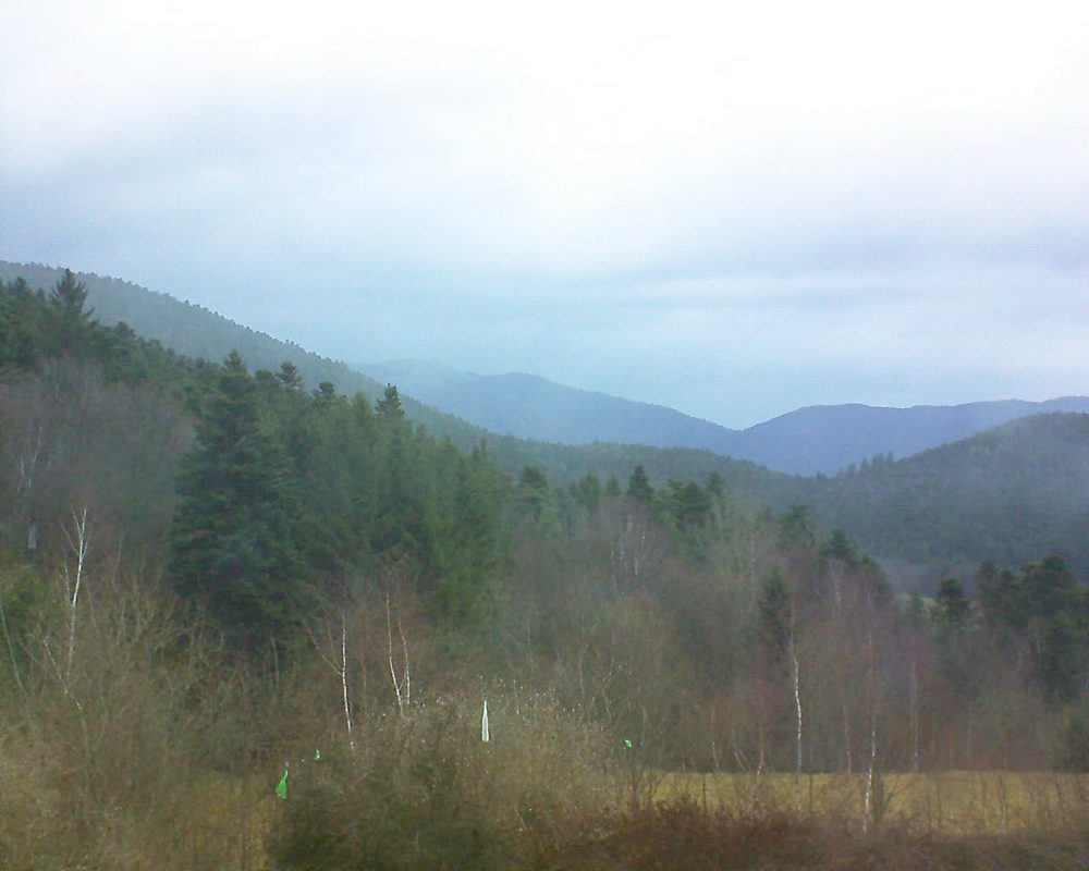 Le petit ballon vu depuis le Domaine Langmatt à Murbach le 12.03.2018 à 17:15 Le petit ballon (Alsace, Vosges) le 12.03.2018 à 17:15