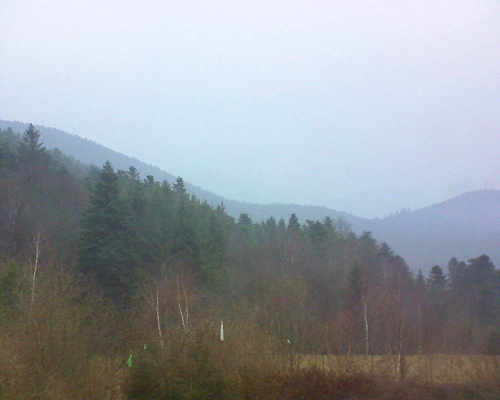 Le petit ballon vu depuis le Domaine Langmatt à Murbach le 12.03.2018 à 17:45 Le petit ballon (Alsace, Vosges) le 12.03.2018 à 17:45