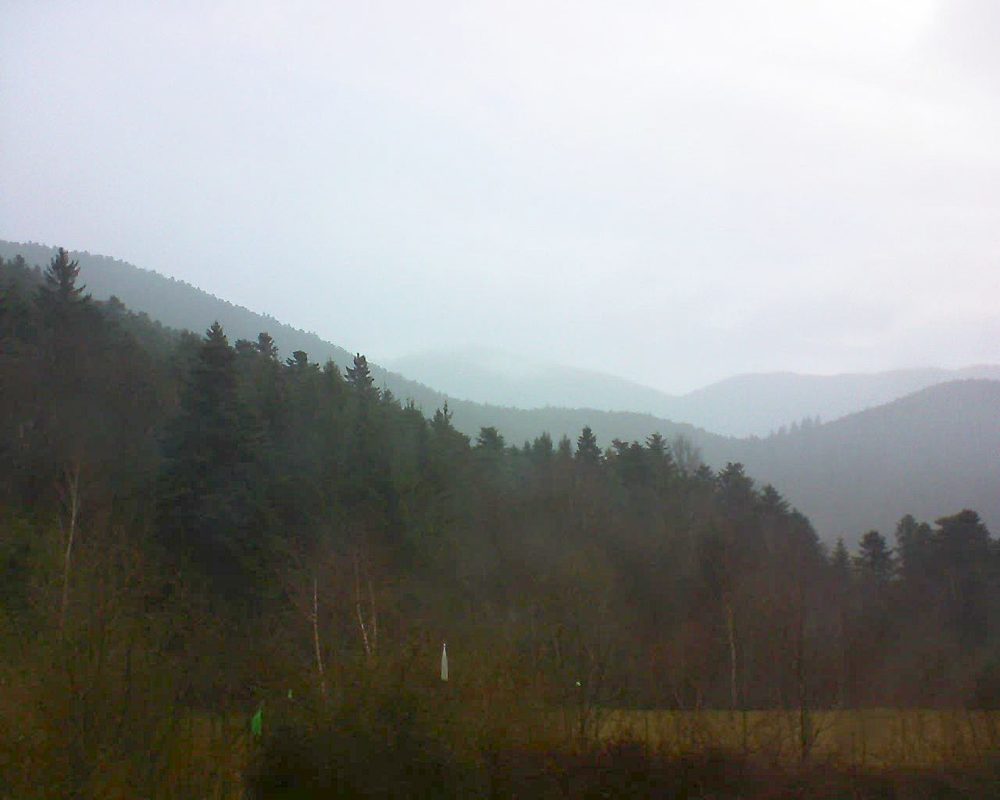 Le petit ballon vu depuis le Domaine Langmatt à Murbach le 13.03.2018 à 09:45 Le petit ballon (Alsace, Vosges) le 13.03.2018 à 09:45