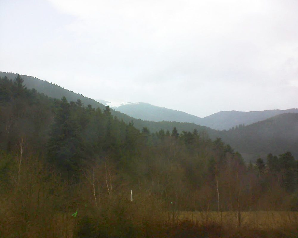Le petit ballon vu depuis le Domaine Langmatt à Murbach le 13.03.2018 à 12:30 Le petit ballon (Alsace, Vosges) le 13.03.2018 à 12:30