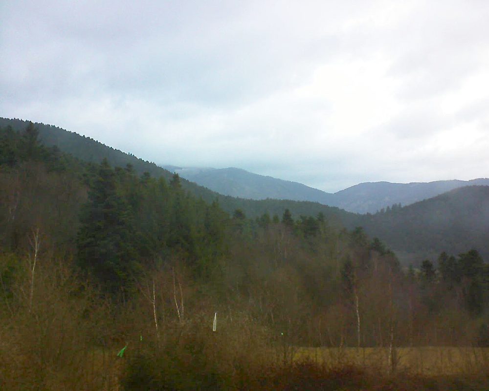 Le petit ballon vu depuis le Domaine Langmatt à Murbach le 13.03.2018 à 17:30 Le petit ballon (Alsace, Vosges) le 13.03.2018 à 17:30