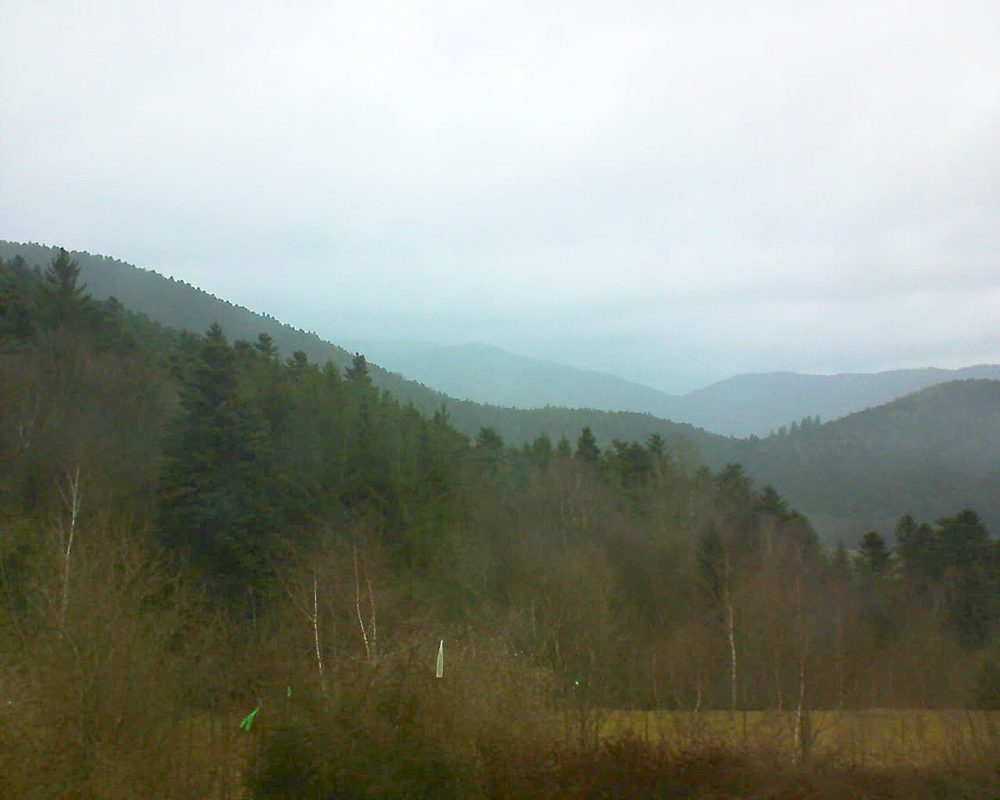 Le petit ballon vu depuis le Domaine Langmatt à Murbach le 13.03.2018 à 17:45 Le petit ballon (Alsace, Vosges) le 13.03.2018 à 17:45