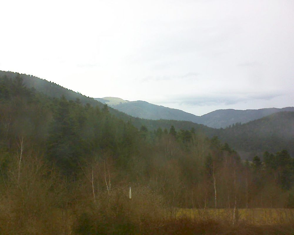 Le petit ballon vu depuis le Domaine Langmatt à Murbach le 15.03.2018 à 16:45 Le petit ballon (Alsace, Vosges) le 15.03.2018 à 16:45