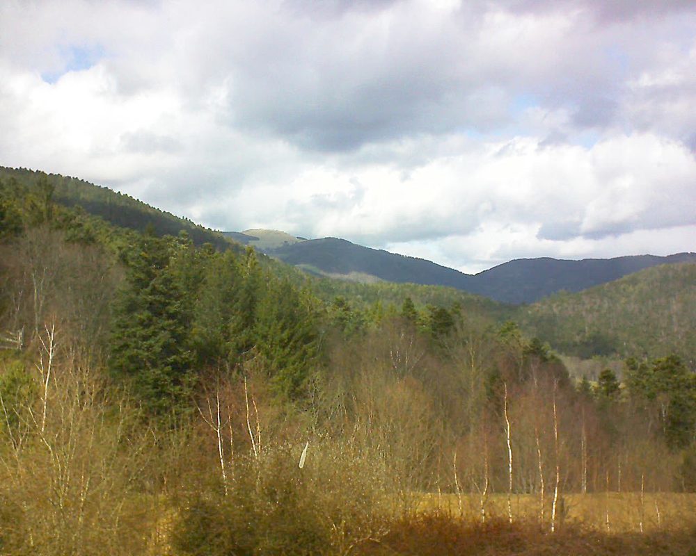Le petit ballon vu depuis le Domaine Langmatt à Murbach le 16.03.2018 à 13:30 Le petit ballon (Alsace, Vosges) le 16.03.2018 à 13:30
