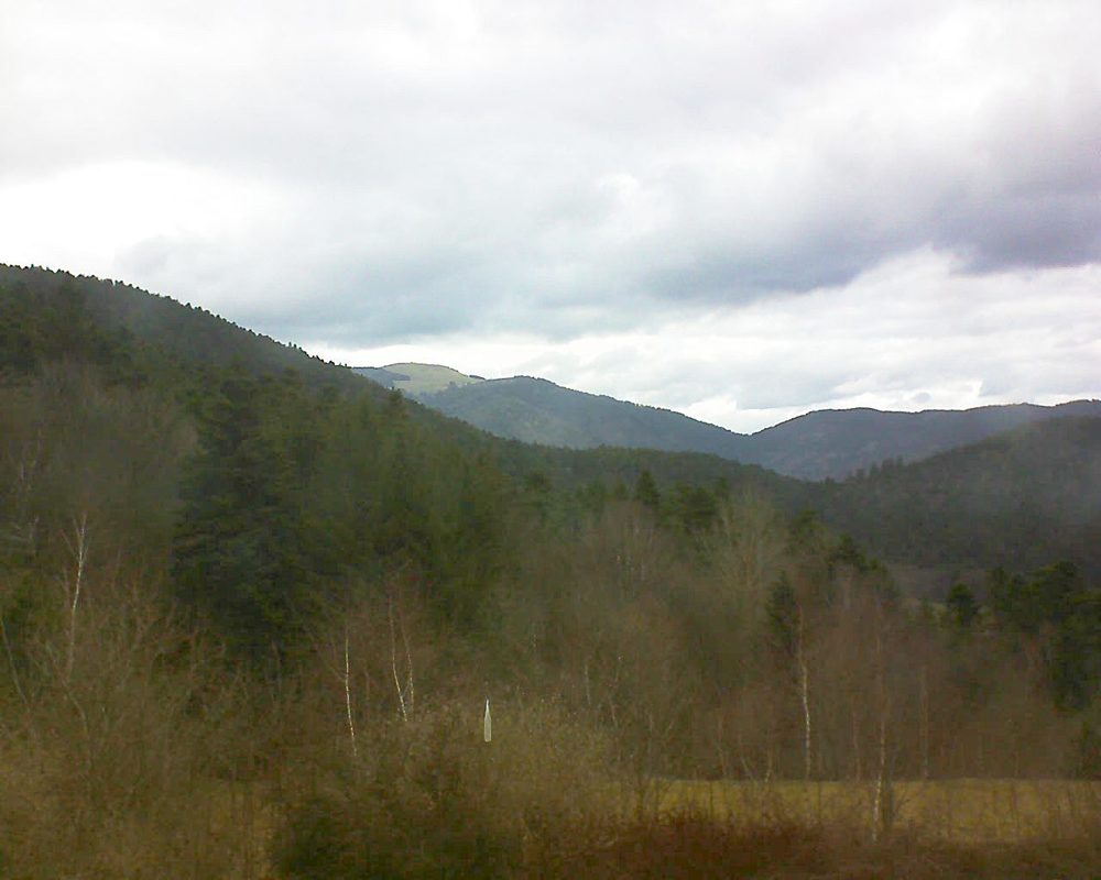Le petit ballon vu depuis le Domaine Langmatt à Murbach le 16.03.2018 à 15:00 Le petit ballon (Alsace, Vosges) le 16.03.2018 à 15:00