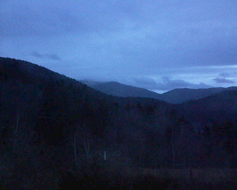 Le petit ballon vu depuis le Domaine Langmatt à Murbach le 17.03.2018 à 06:30 Le petit ballon (Alsace, Vosges) le 17.03.2018 à 06:30