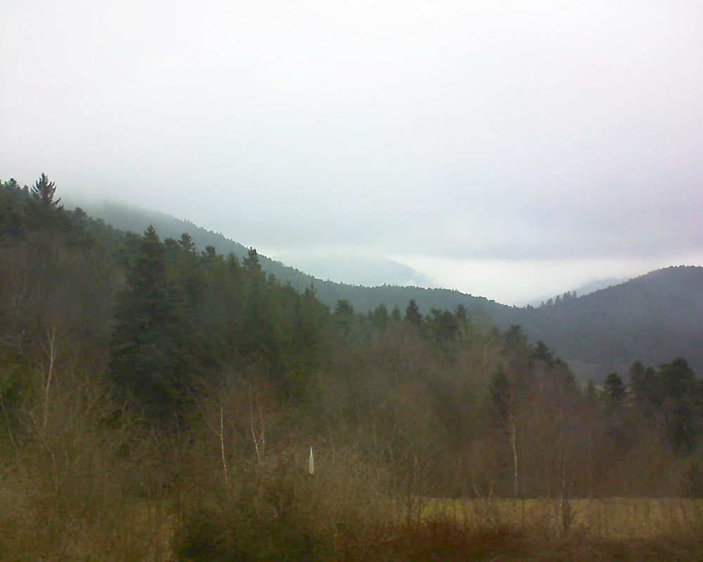 Le petit ballon vu depuis le Domaine Langmatt à Murbach le 17.03.2018 à 10:45 Le petit ballon (Alsace, Vosges) le 17.03.2018 à 10:45
