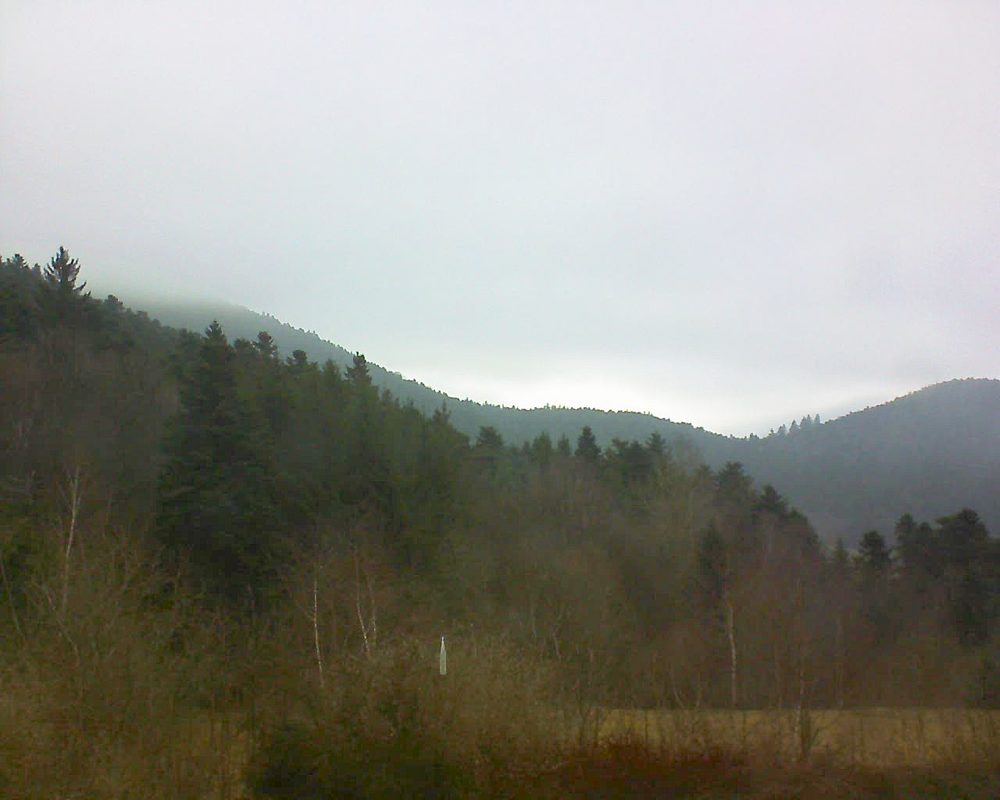 Le petit ballon vu depuis le Domaine Langmatt à Murbach le 17.03.2018 à 12:30 Le petit ballon (Alsace, Vosges) le 17.03.2018 à 12:30