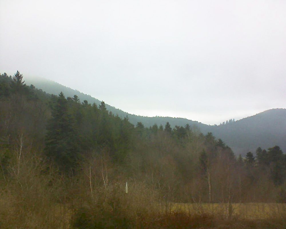 Le petit ballon vu depuis le Domaine Langmatt à Murbach le 17.03.2018 à 12:45 Le petit ballon (Alsace, Vosges) le 17.03.2018 à 12:45