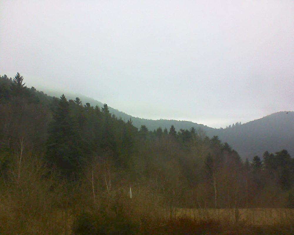 Le petit ballon vu depuis le Domaine Langmatt à Murbach le 17.03.2018 à 13:45 Le petit ballon (Alsace, Vosges) le 17.03.2018 à 13:45