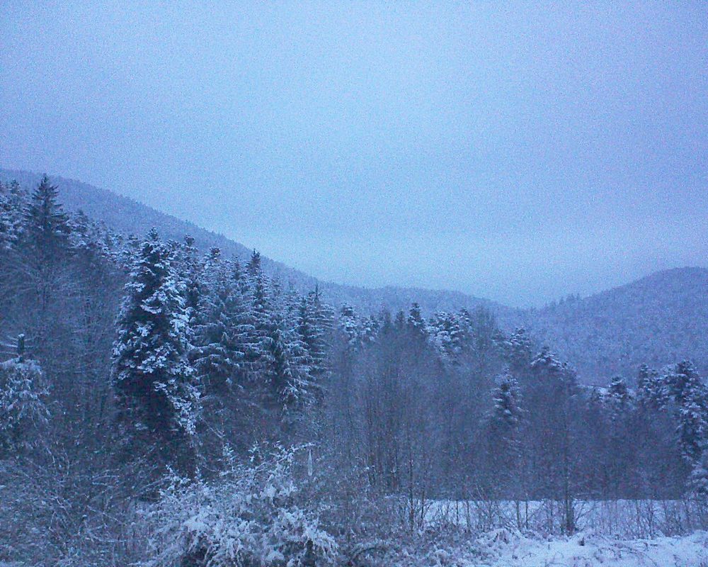 Le petit ballon vu depuis le Domaine Langmatt à Murbach le 19.03.2018 à 18:45 Le petit ballon (Alsace, Vosges) le 19.03.2018 à 18:45