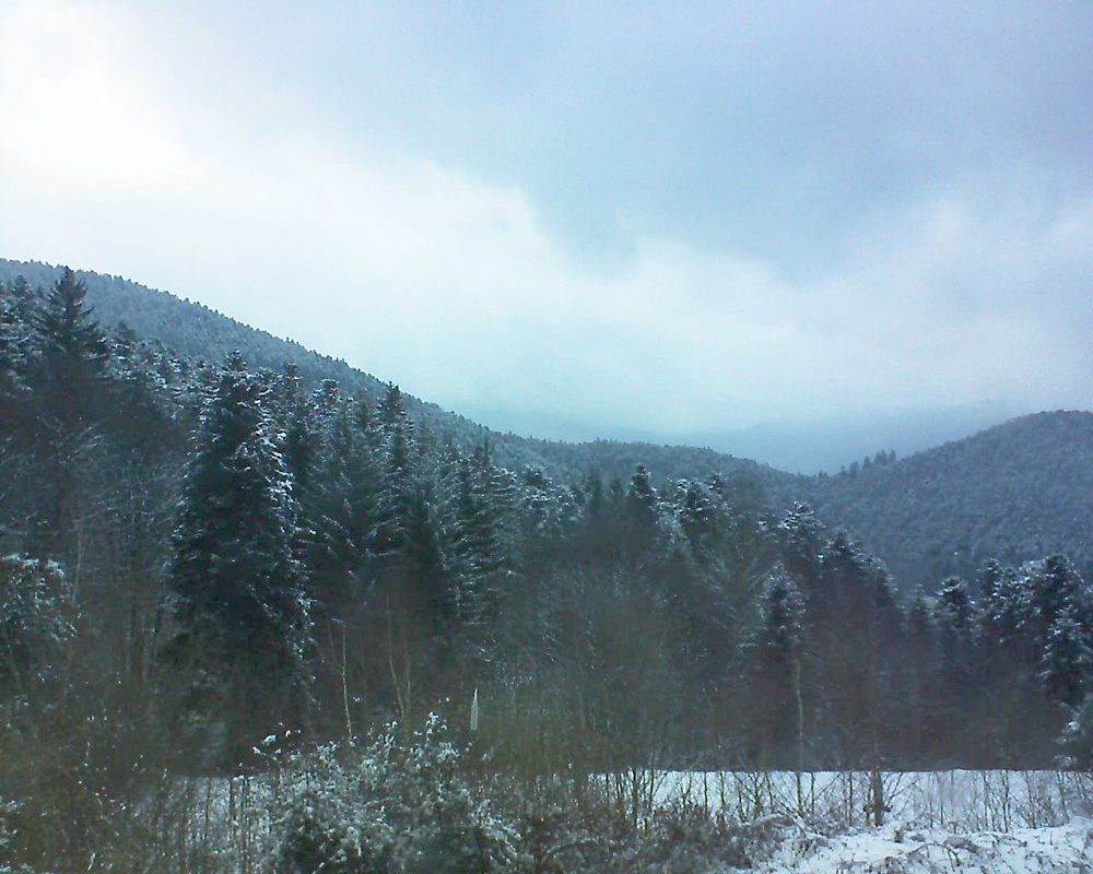 Le petit ballon vu depuis le Domaine Langmatt à Murbach le 20.03.2018 à 18:15 Le petit ballon (Alsace, Vosges) le 20.03.2018 à 18:15