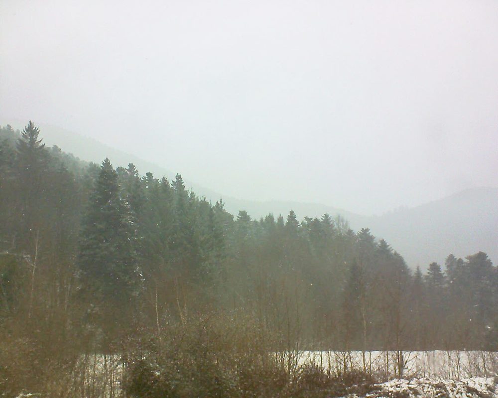 Le petit ballon vu depuis le Domaine Langmatt à Murbach le 22.03.2018 à 14:30 Le petit ballon (Alsace, Vosges) le 22.03.2018 à 14:30
