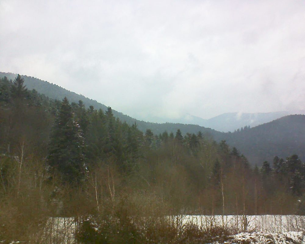 Le petit ballon vu depuis le Domaine Langmatt à Murbach le 22.03.2018 à 15:15 Le petit ballon (Alsace, Vosges) le 22.03.2018 à 15:15