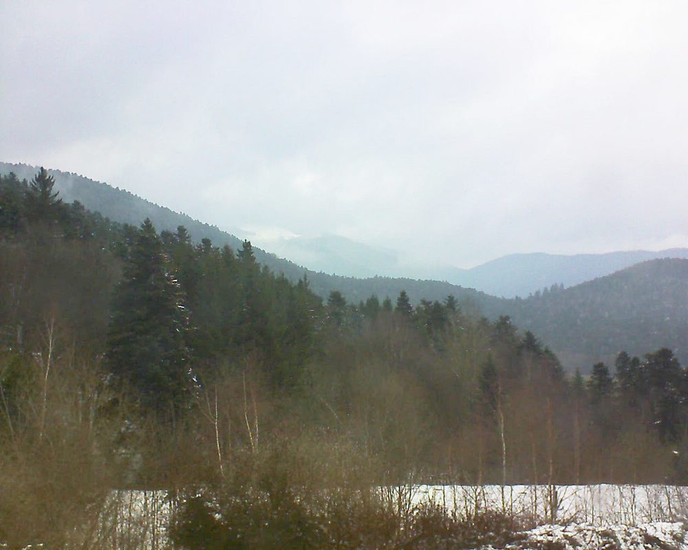 Le petit ballon vu depuis le Domaine Langmatt à Murbach le 22.03.2018 à 16:15 Le petit ballon (Alsace, Vosges) le 22.03.2018 à 16:15