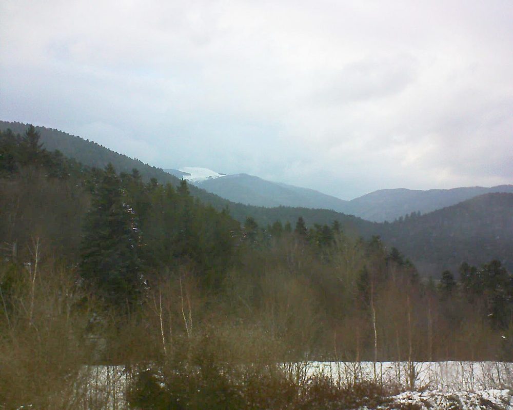 Le petit ballon vu depuis le Domaine Langmatt à Murbach le 22.03.2018 à 17:00 Le petit ballon (Alsace, Vosges) le 22.03.2018 à 17:00