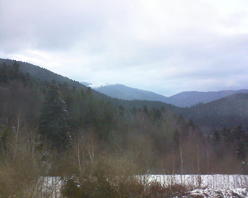 Le petit ballon vu depuis le Domaine Langmatt à Murbach le 22.03.2018 à 18:15 Le petit ballon (Alsace, Vosges) le 22.03.2018 à 18:15