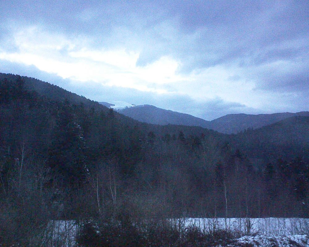 Le petit ballon vu depuis le Domaine Langmatt à Murbach le 22.03.2018 à 19:00 Le petit ballon (Alsace, Vosges) le 22.03.2018 à 19:00