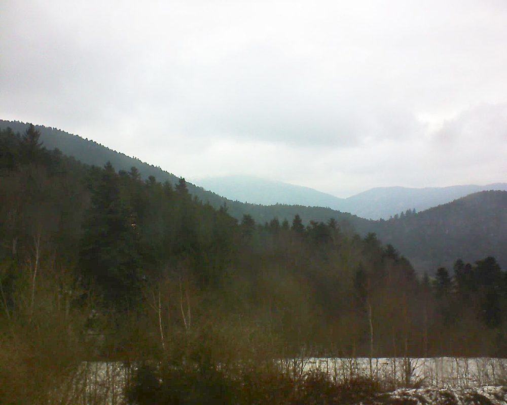 Le petit ballon vu depuis le Domaine Langmatt à Murbach le 23.03.2018 à 13:15 Le petit ballon (Alsace, Vosges) le 23.03.2018 à 13:15