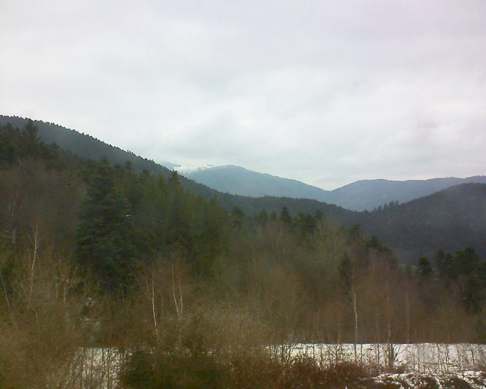 Le petit ballon vu depuis le Domaine Langmatt à Murbach le 23.03.2018 à 15:30 Le petit ballon (Alsace, Vosges) le 23.03.2018 à 15:30