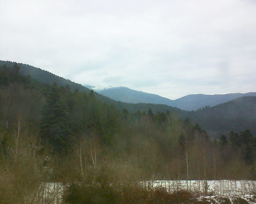Le petit ballon vu depuis le Domaine Langmatt à Murbach le 23.03.2018 à 17:00 Le petit ballon (Alsace, Vosges) le 23.03.2018 à 17:00