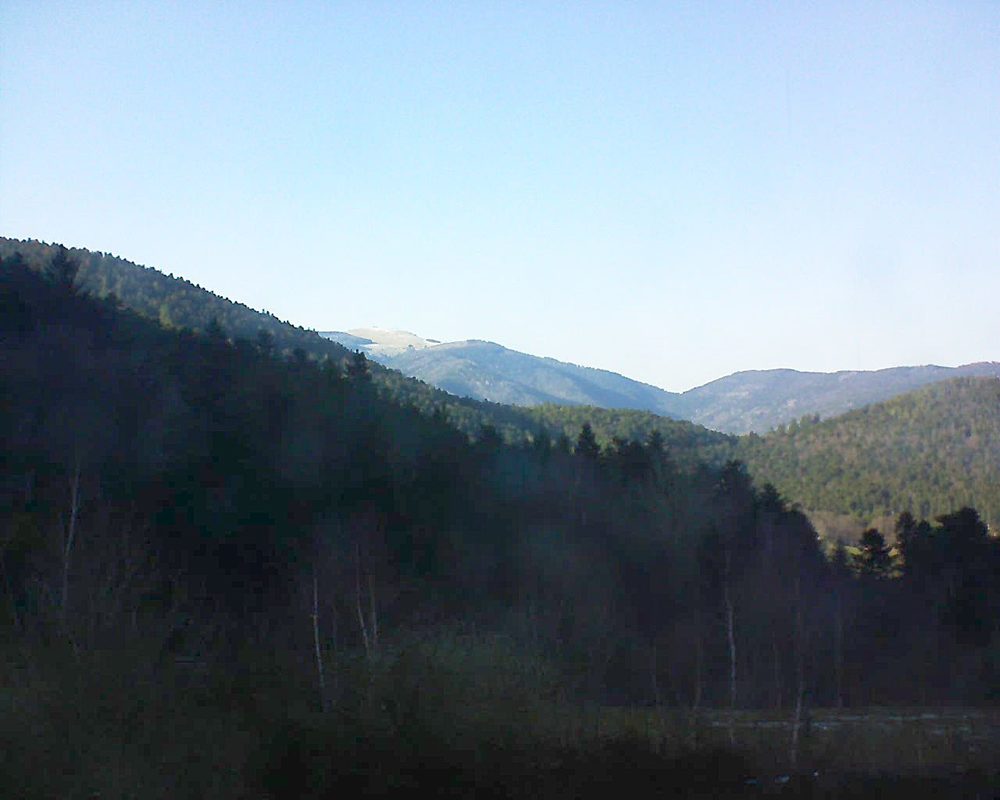 Le petit ballon vu depuis le Domaine Langmatt à Murbach le 24.03.2018 à 16:45 Le petit ballon (Alsace, Vosges) le 24.03.2018 à 16:45