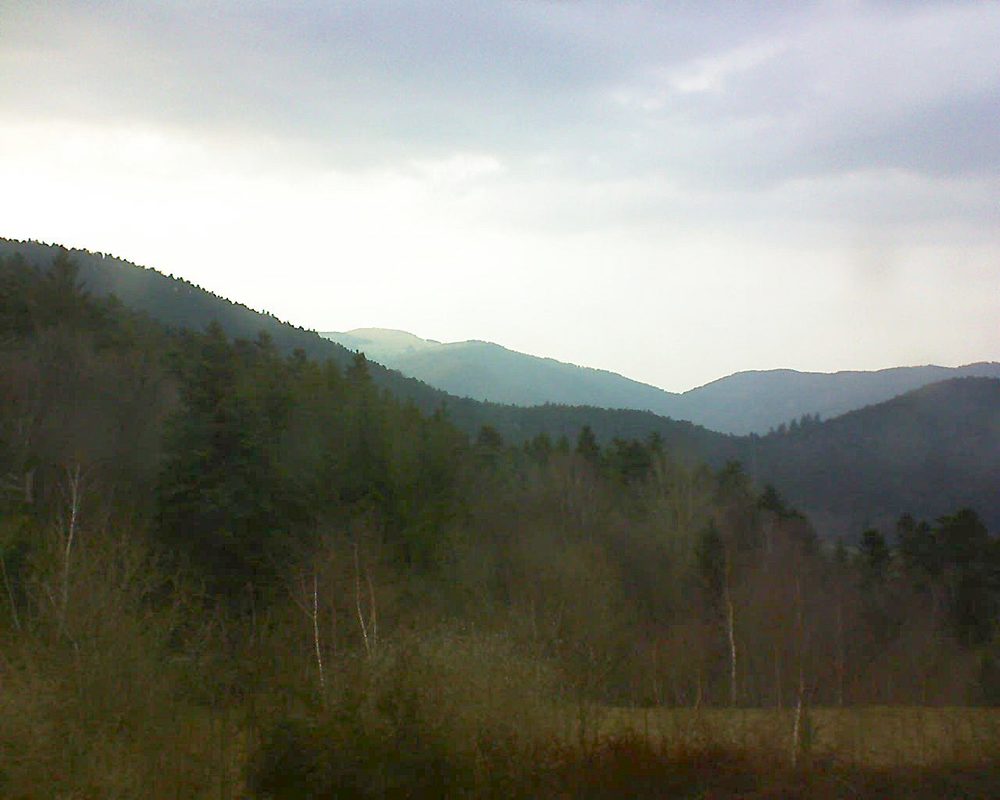 Le petit ballon vu depuis le Domaine Langmatt à Murbach le 25.03.2018 à 19:15 Le petit ballon (Alsace, Vosges) le 25.03.2018 à 19:15